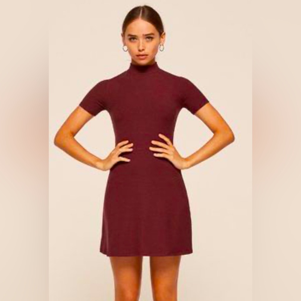 Reformation Short Sleeve Stowe Mock Neck Easy A-line Mini Ribbed Knit Dress* ZB3